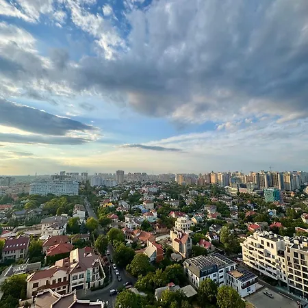 аркадия, каманина! вид на море! жк 27 жемчужина, паркинг! オデッサ